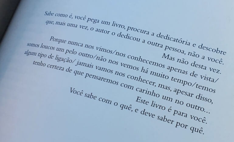 Dedicatória de Neil Gaiman no livro Os Filhos de Anansi