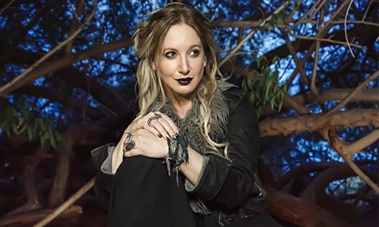 Foto da autora Leigh Bardugo